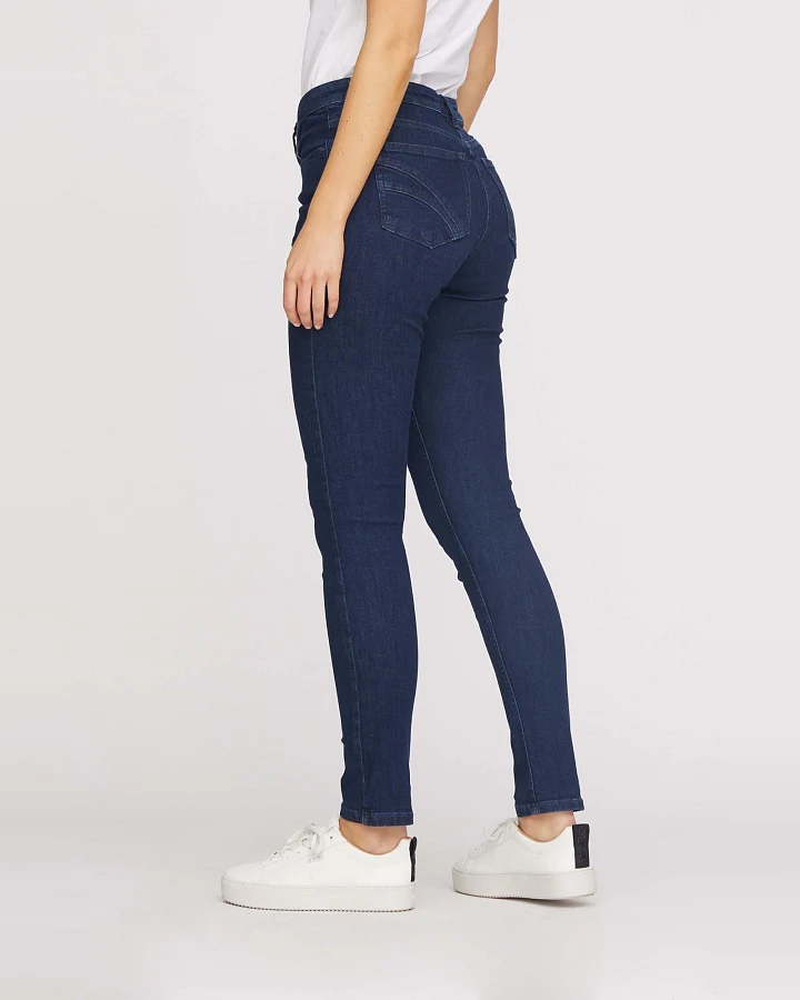 LAURIE Damen vegan Jeans Laura Slim Medium Length Ecolabel Dark Blue Denim