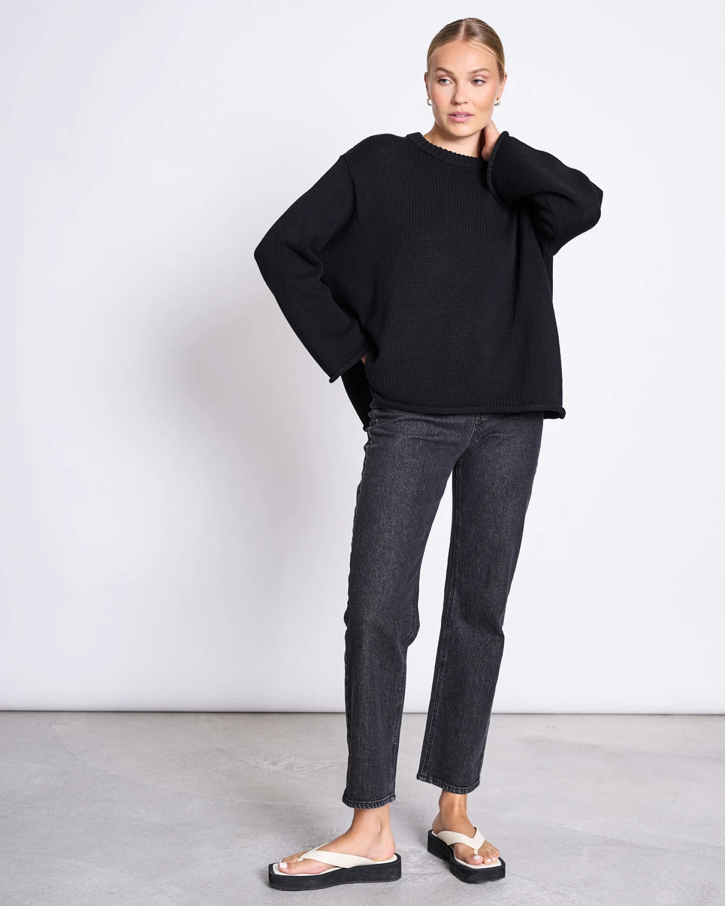JAN 'N JUNE Damen vegan Pullover Sona Schwarz – Ansicht 2