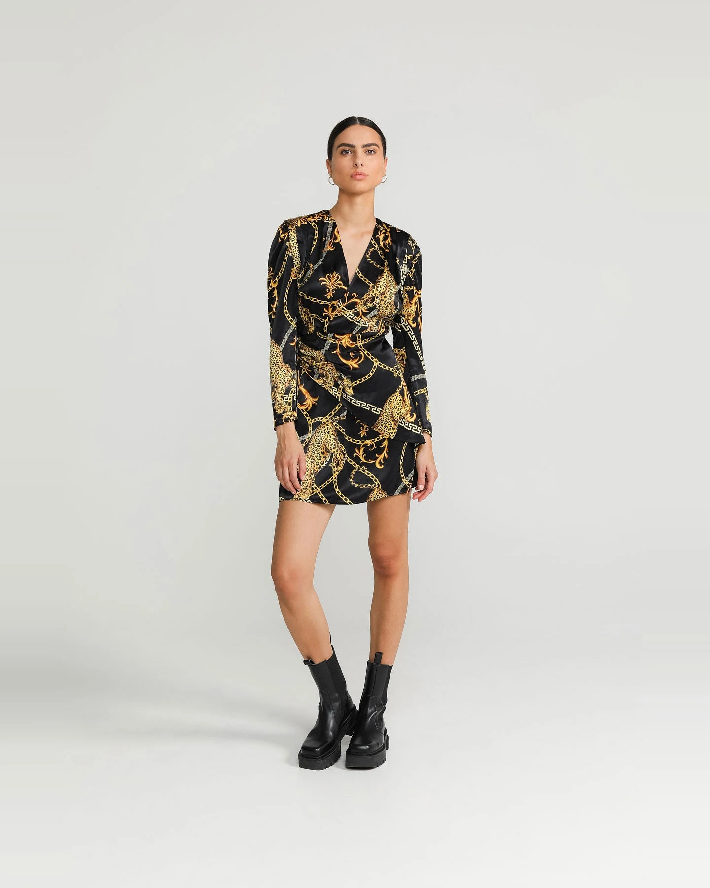 LOVJOI Damen vegan Kleid Emylia Jaguar Barock Schwarz – Ansicht 2