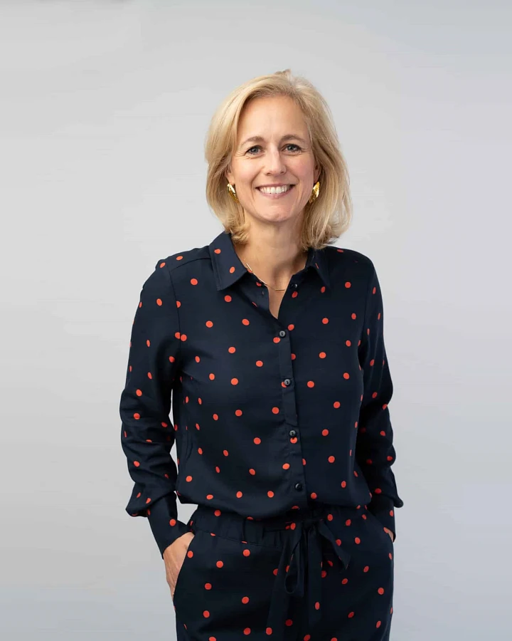 Marjolein Elisabeth Damen vegan Mees Navy Dots Bluse