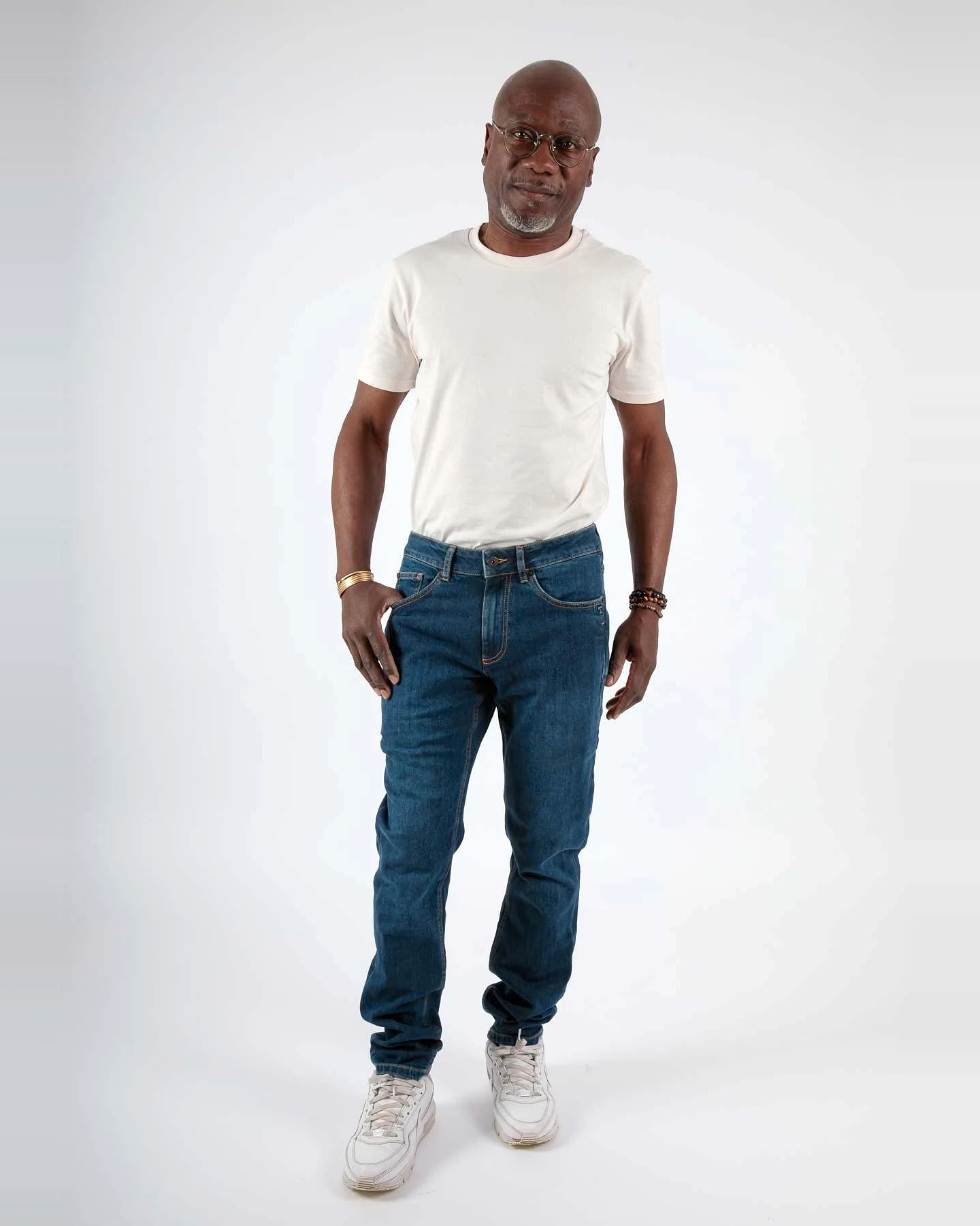 TORLAND Herren vegan Jeans Regular Fit Lars 7 Pockets Mid Indigoblau – Ansicht 2