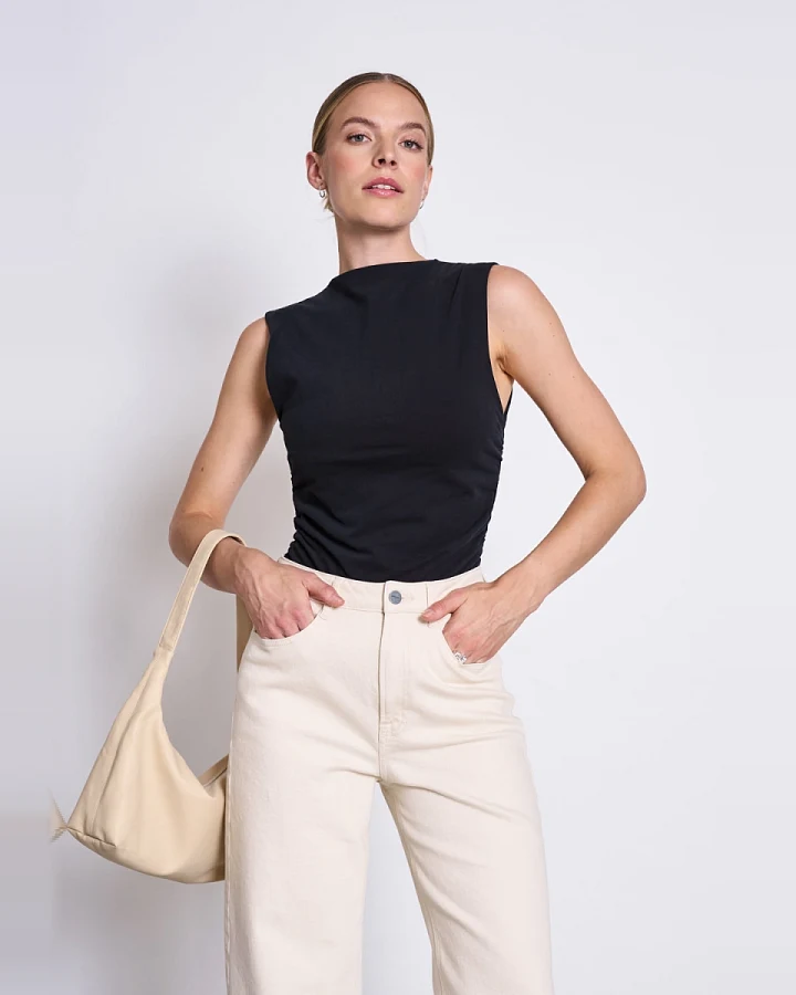 JAN 'N JUNE Damen vegan Ruffle Top Rafo Schwarz