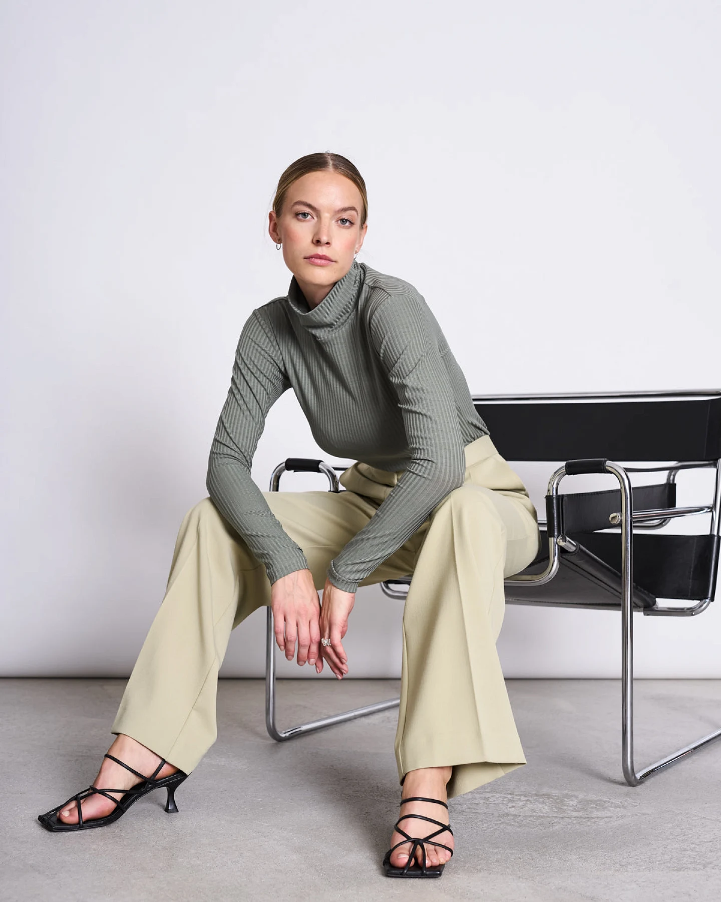 JAN 'N JUNE Damen vegan Rollkragenpullover Mio Sea Spray – Ansicht 2