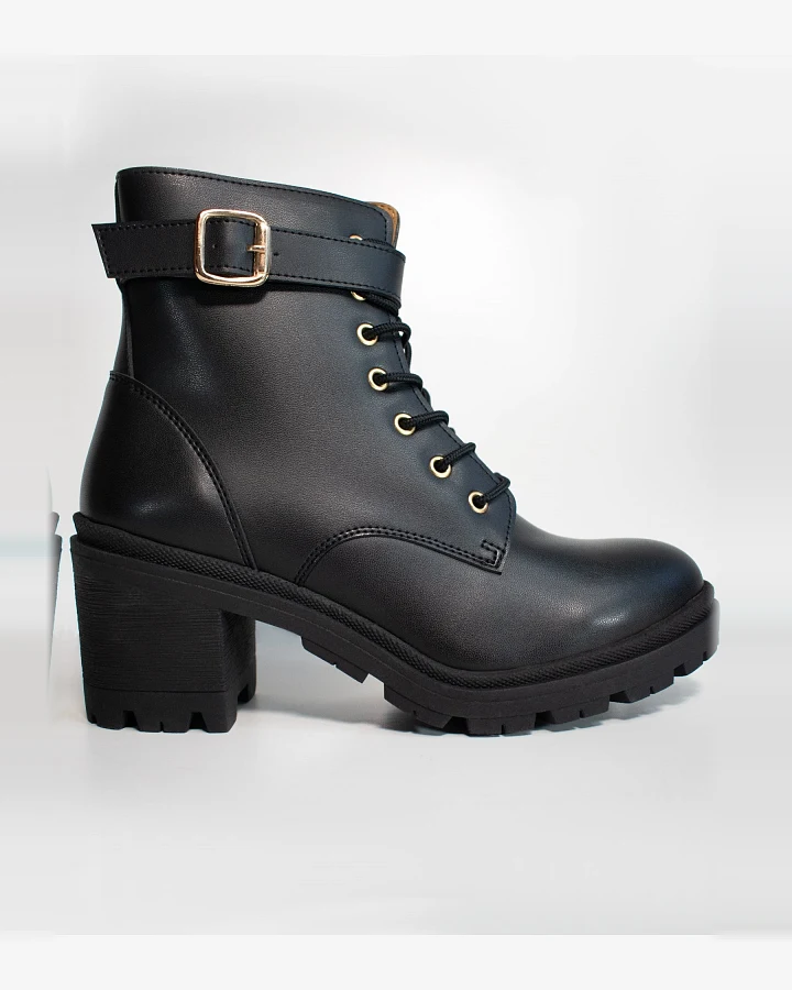 Will's Vegan Store Damen vegan Lace Up Track Sole Booties Schwarz