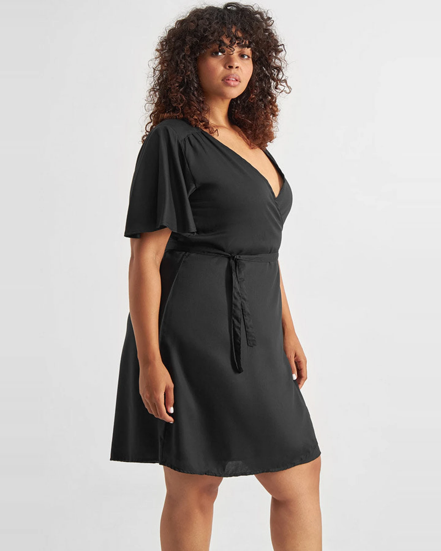 DEDICATED Damen vegan Wickelkleid Kungsham Schwarz – Ansicht 2