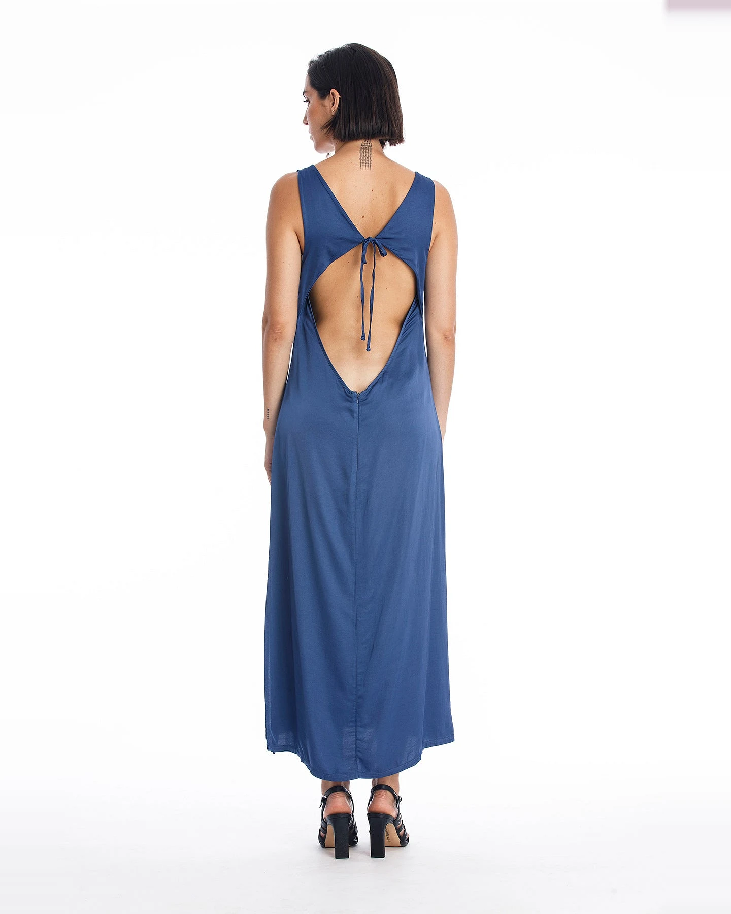 RAVENS VIEW IBIZA Damen vegan Kleid Liv Indigo Blau – Ansicht 2
