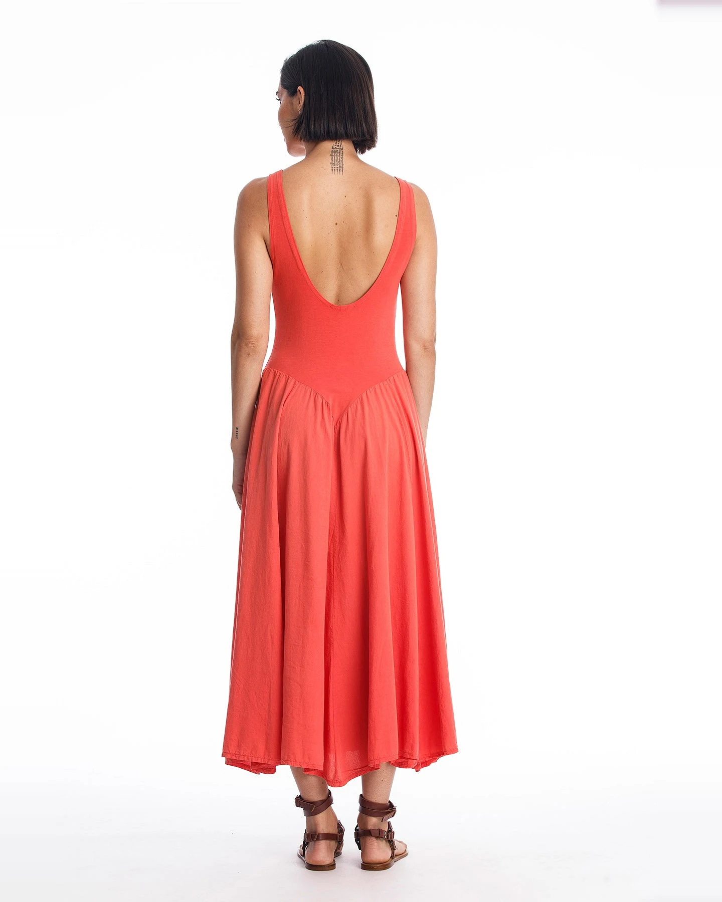 RAVENS VIEW IBIZA Damen vegan Kleid Look Radiant Red – Ansicht 2