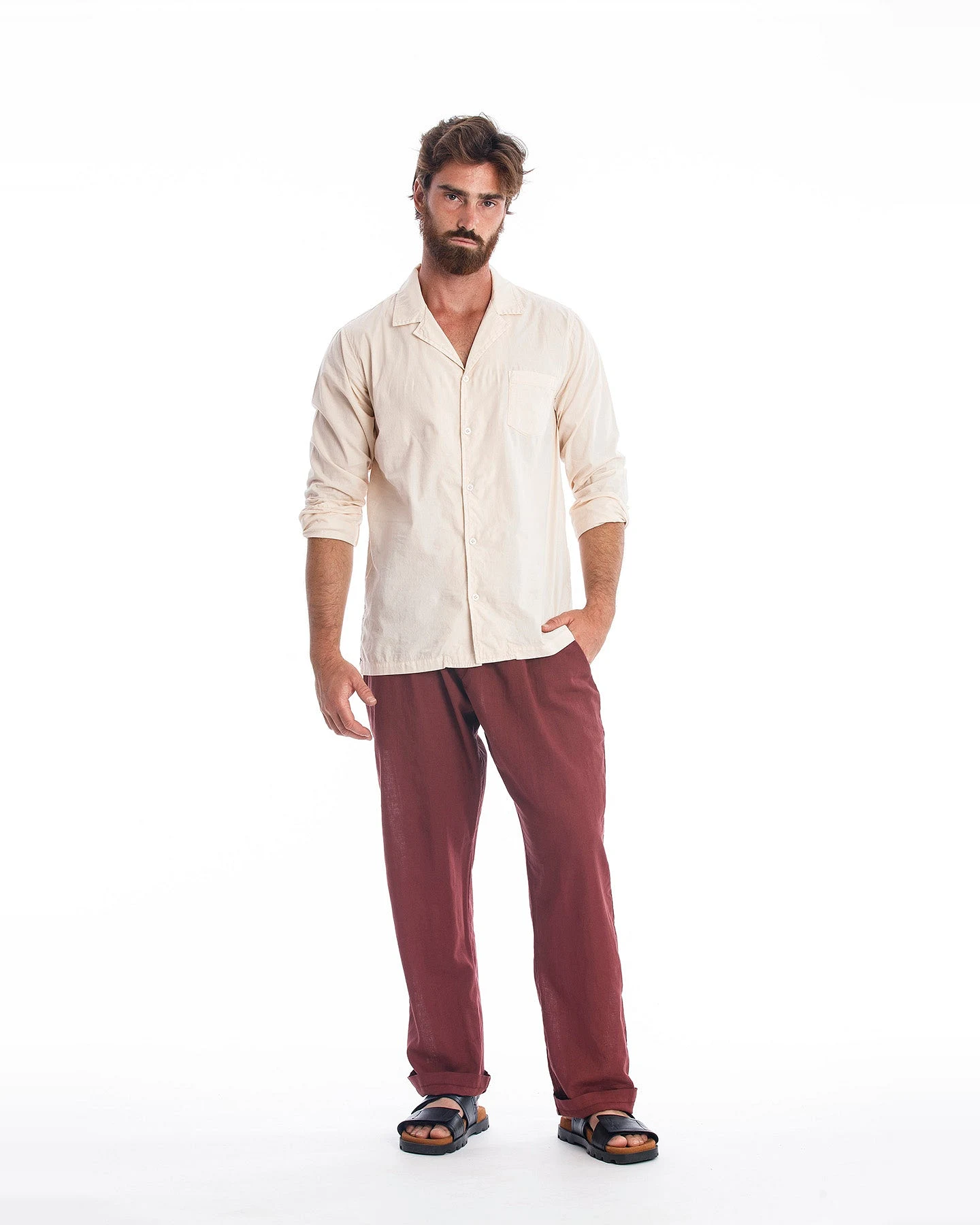 RAVENS VIEW IBIZA Herren vegan Leinenhose Lucas Dunkel Granat – Ansicht 2