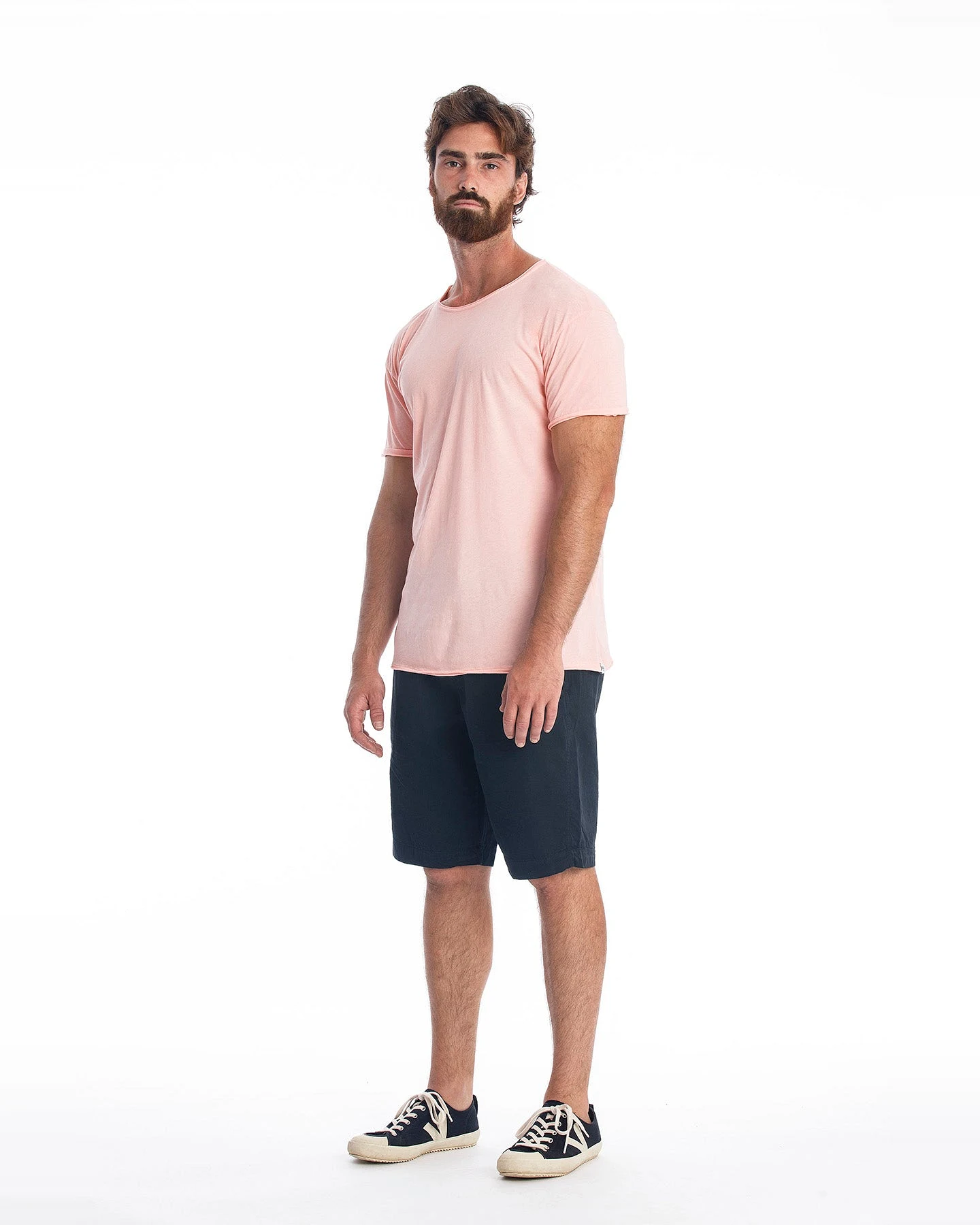 RAVENS VIEW IBIZA Herren vegan T-Shirt Rundhalsausschnitt Pink Panther – Ansicht 2