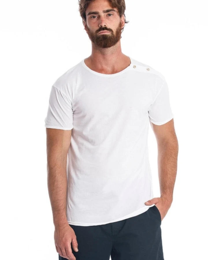 RAVENS VIEW IBIZA Herren vegan T-Shirt Egan Button Weiß