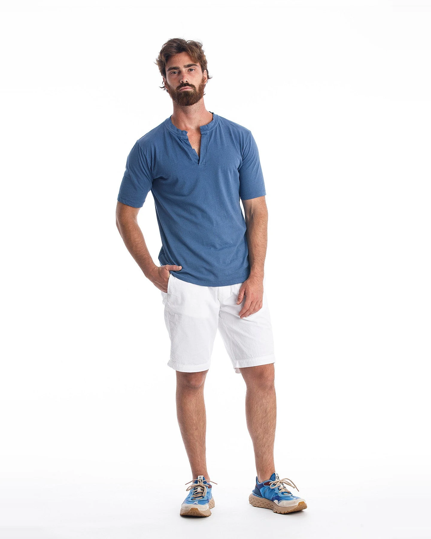 RAVENS VIEW IBIZA Herren vegan Leinen Tee Cruise Indigo Blau – Ansicht 2