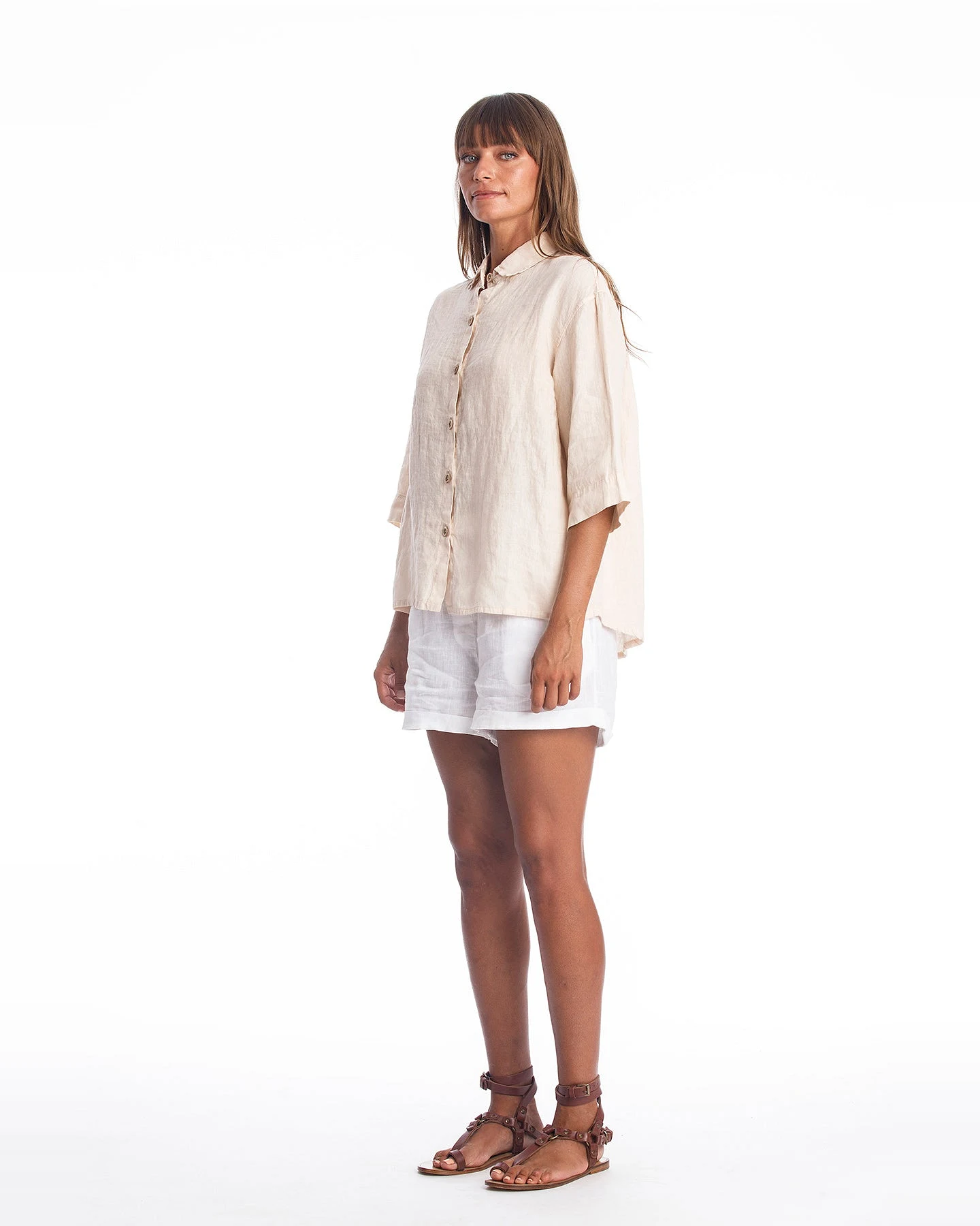 RAVENS VIEW IBIZA Damen vegan Leinenbluse Sommer Sand – Ansicht 2
