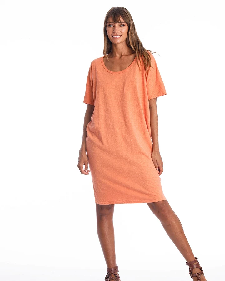 RAVENS VIEW IBIZA Damen vegan Kleid Jane Apricot