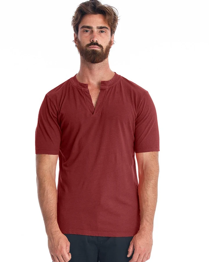 RAVENS VIEW IBIZA Herren vegan Leinen Tee Cruise Dunkel Granat