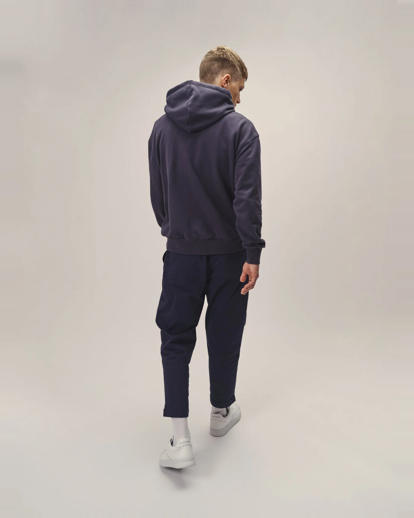 WOTE Herren vegan Kapuzen-Sweatshirt Dunkelblau – Ansicht 2