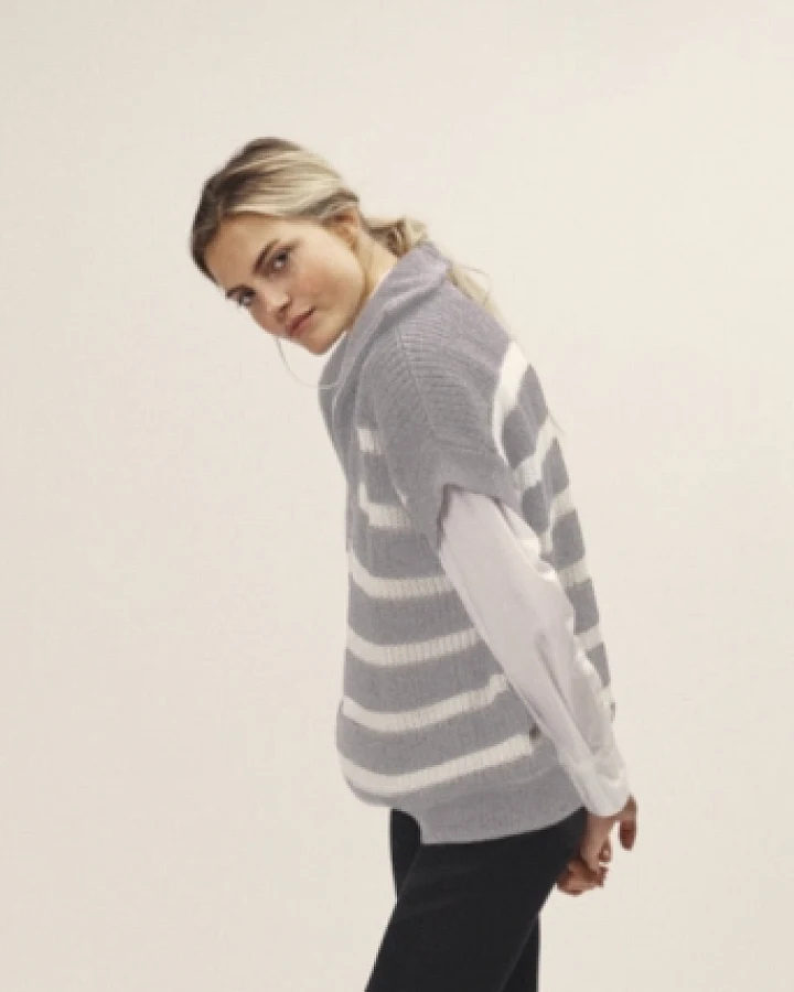 WOTE Damen vegan Strickweste Stripes Greymelange Weiß