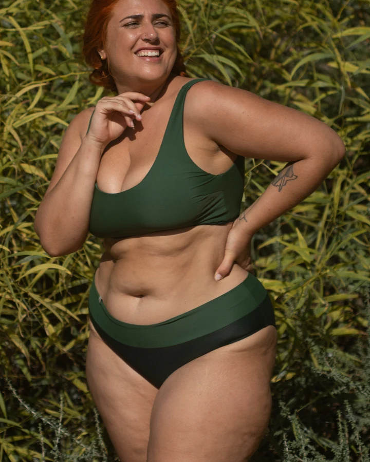 Inaska Damen vegan Soft Waist Bikini Bottoms Flow Nature Dunkelgrün & Moosgrün