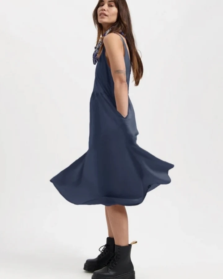 Kuyichi Damen vegan Kleid Damla Dark Navy