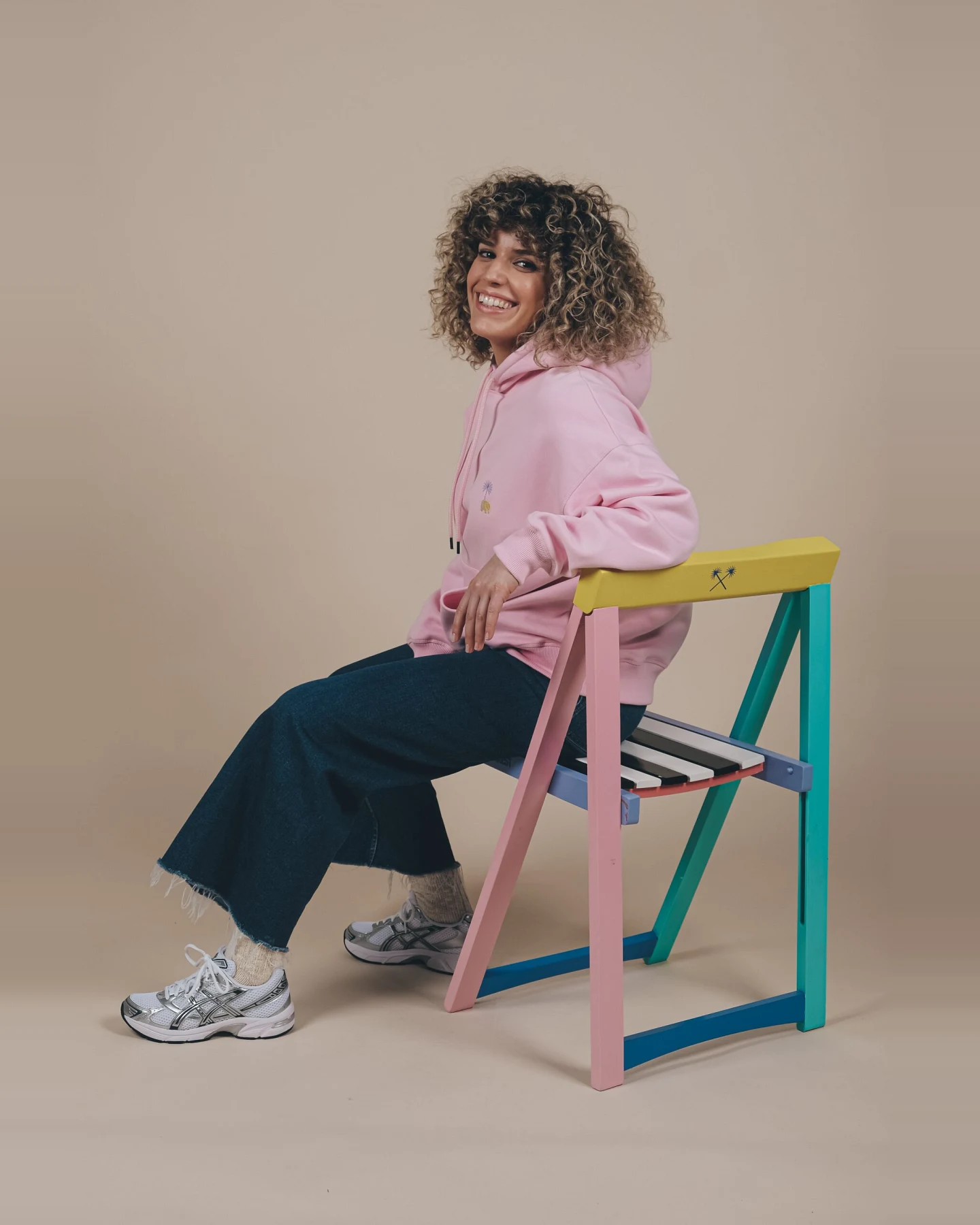 Trendsplant Damen vegan Oversized Hoodie Antonyo Marest X Trendsplant Gum Pink – Ansicht 2