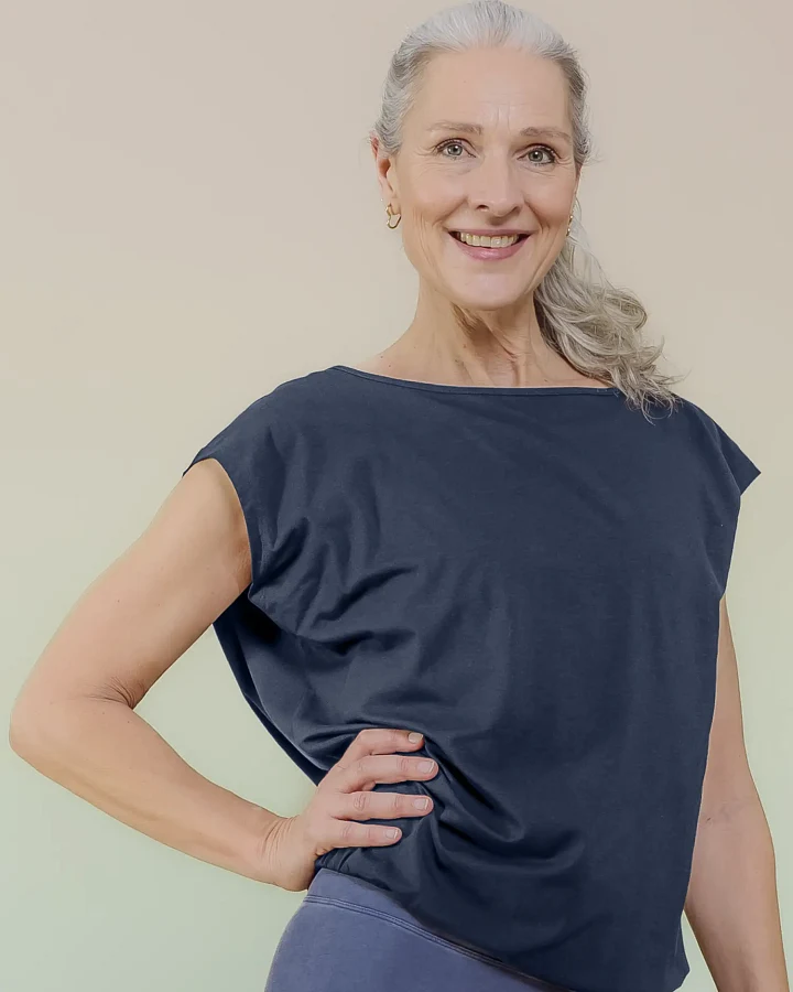 nice to meet me Damen vegan T-Shirt Relax Night Blue