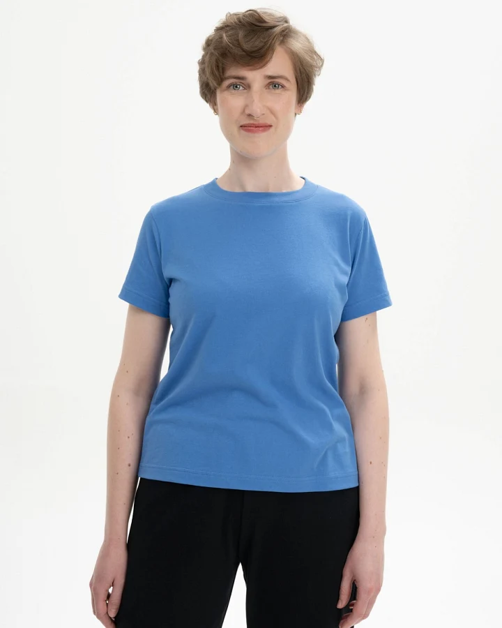 Blau