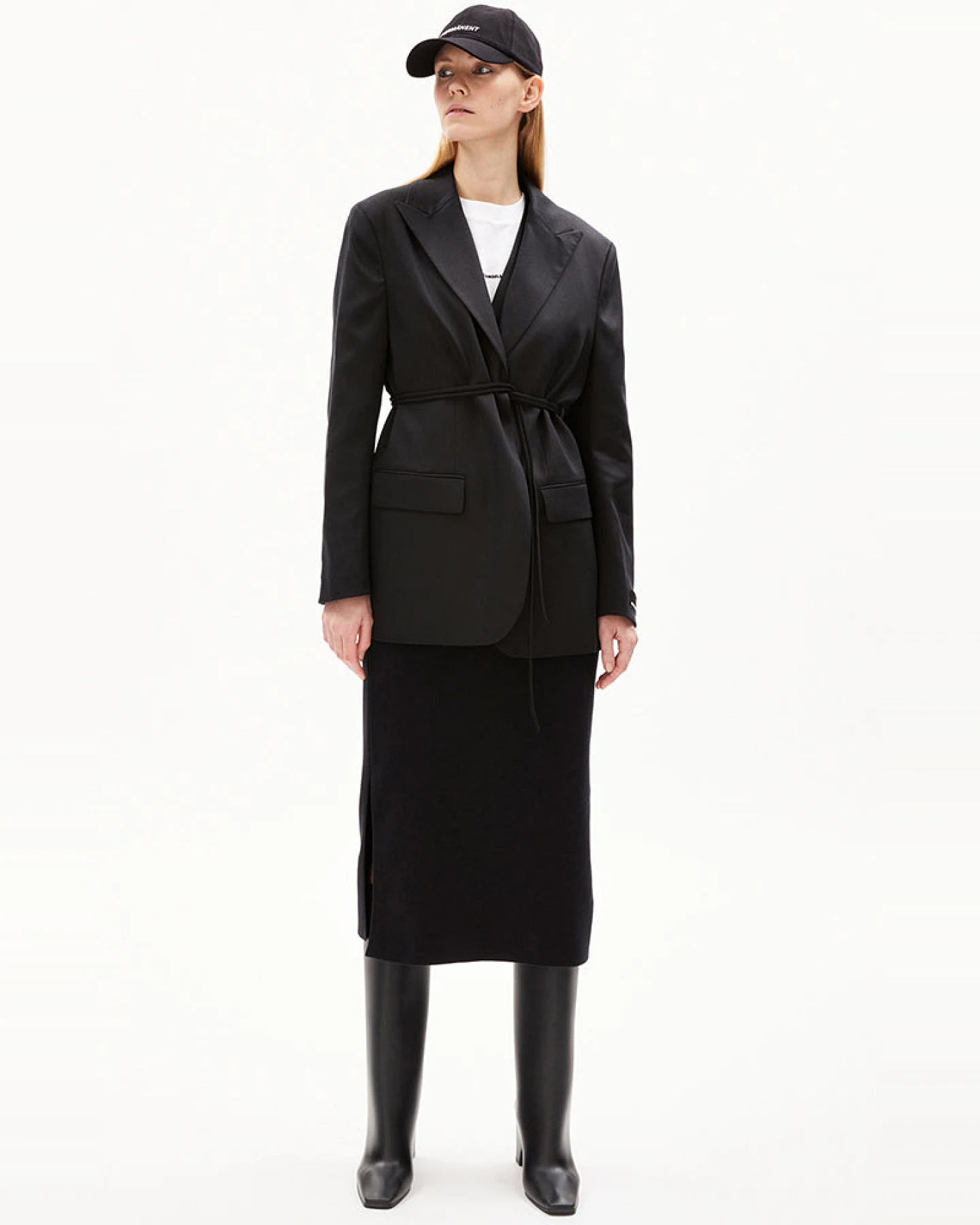 ARMEDANGELS Damen vegan Blazer Oriaana Schwarz – Ansicht 2