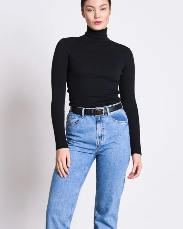 JAN 'N JUNE Damen vegan Top Minirib Rollkragenpullover Chuva Schwarz