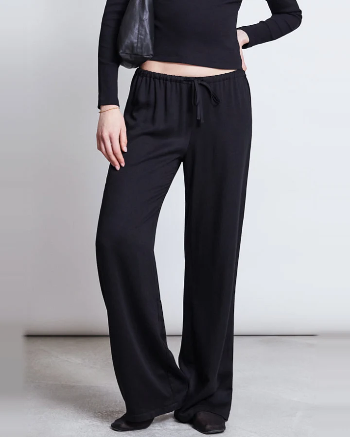JAN 'N JUNE Damen vegan Hose Mid Rise Loose Strath Schwarz