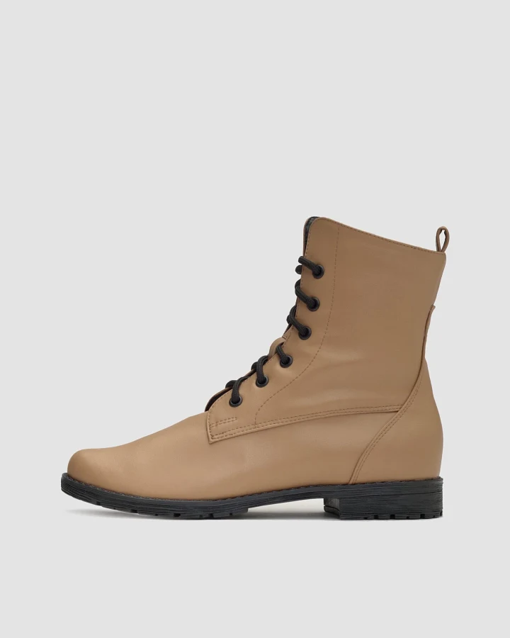 BOHEMA Damen vegan Stiefel Workers Nr. 2 Carmel Beige