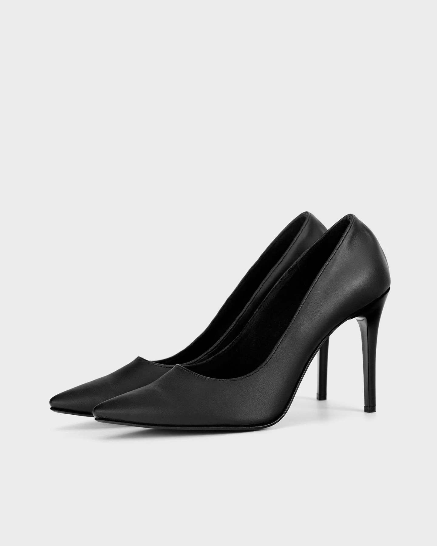 BOHEMA Damen vegan Pumps Blacky Chic Nopal Schwarz – Ansicht 2