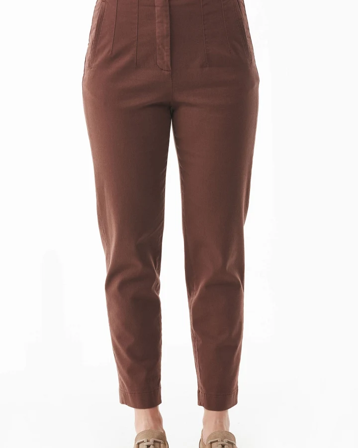 ORGANICATION Damen vegan Hose Kakaobraun