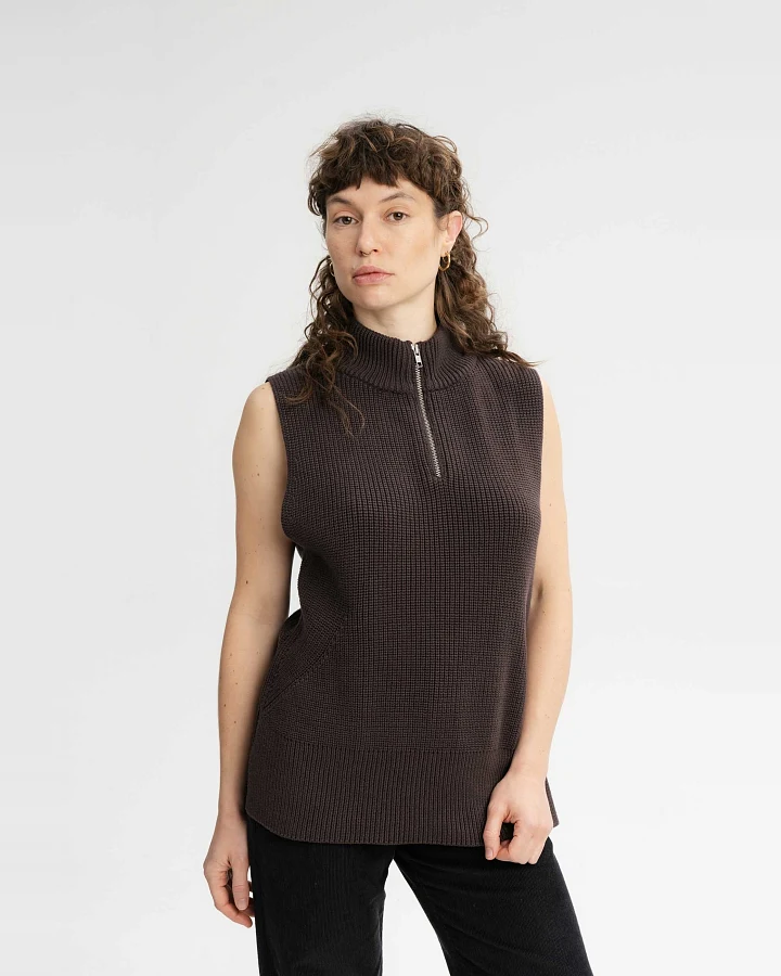 MELA Damen vegan Strickweste Mit Rollkragen Gamini Dunkelbraun