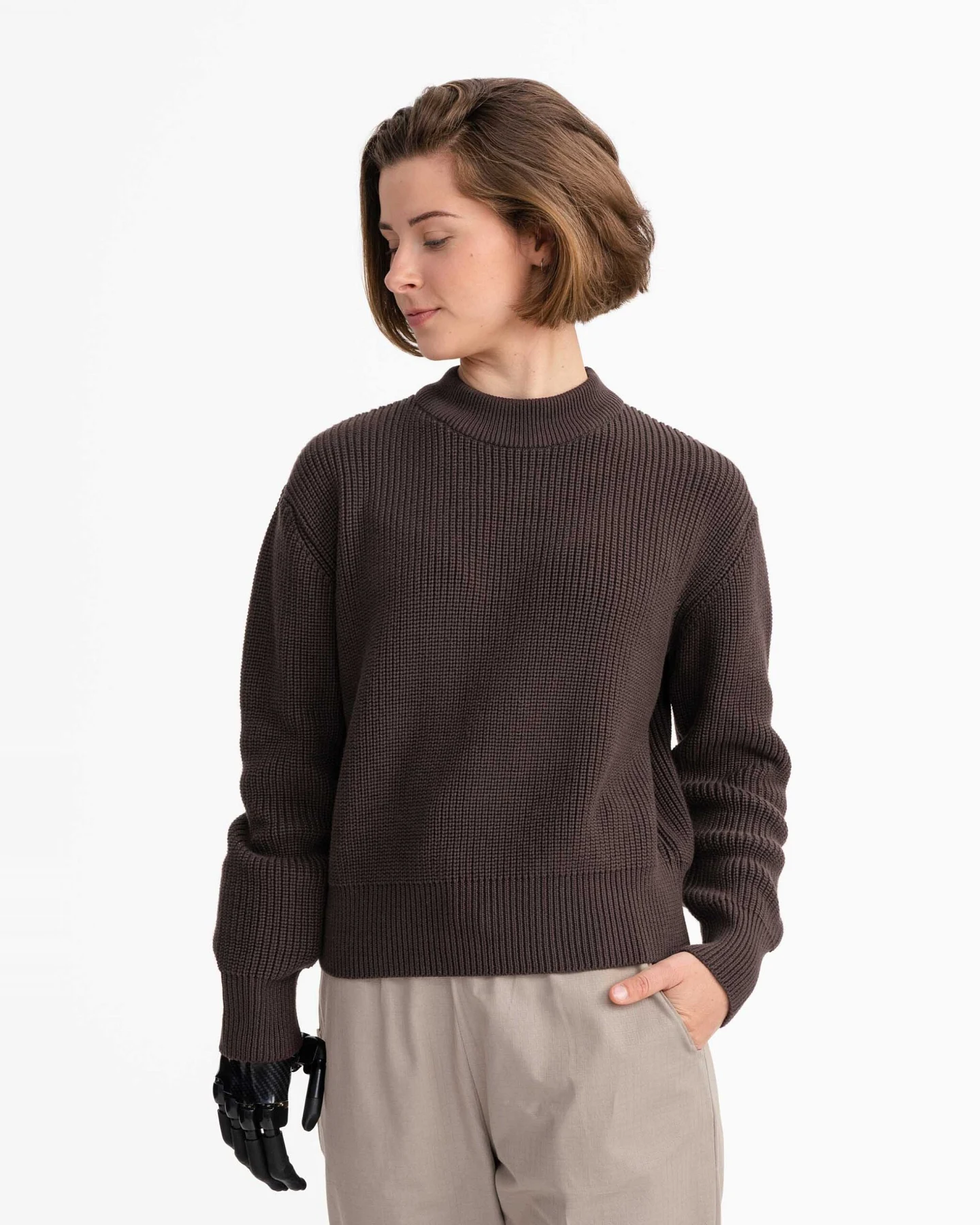 MELA Damen vegan Pullover Rippenstrick Manika Dunkelbraun – Ansicht 2