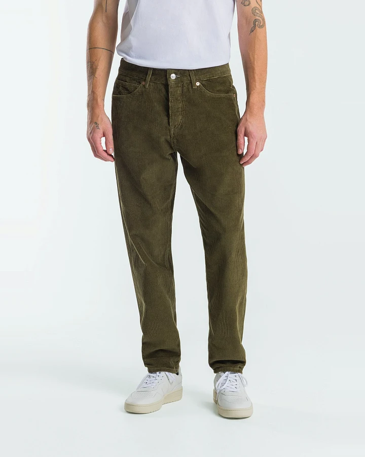 Kings of Indigo Herren vegan Hose Cord Sushan Burnt Olive