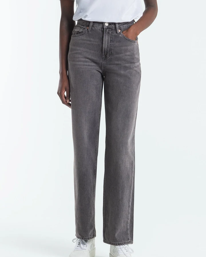 Kings of Indigo Damen vegan Jeans Liora Pony Od Schwarz