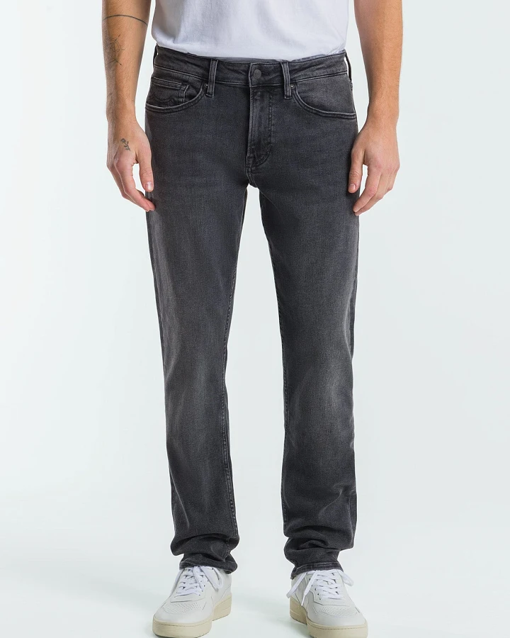 Kings of Indigo Herren vegan Jeans Charles Rover Vintage Schwarz