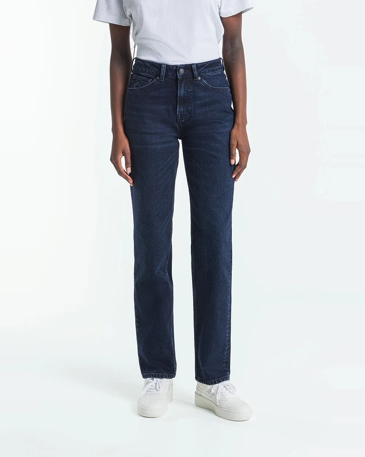 Kings of Indigo Damen vegan Jeans Inoe Xavier Washed Blau Schwarz
