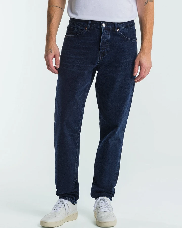 Kings of Indigo Herren vegan Jeans Sushan Washed Holo Blau Schwarz