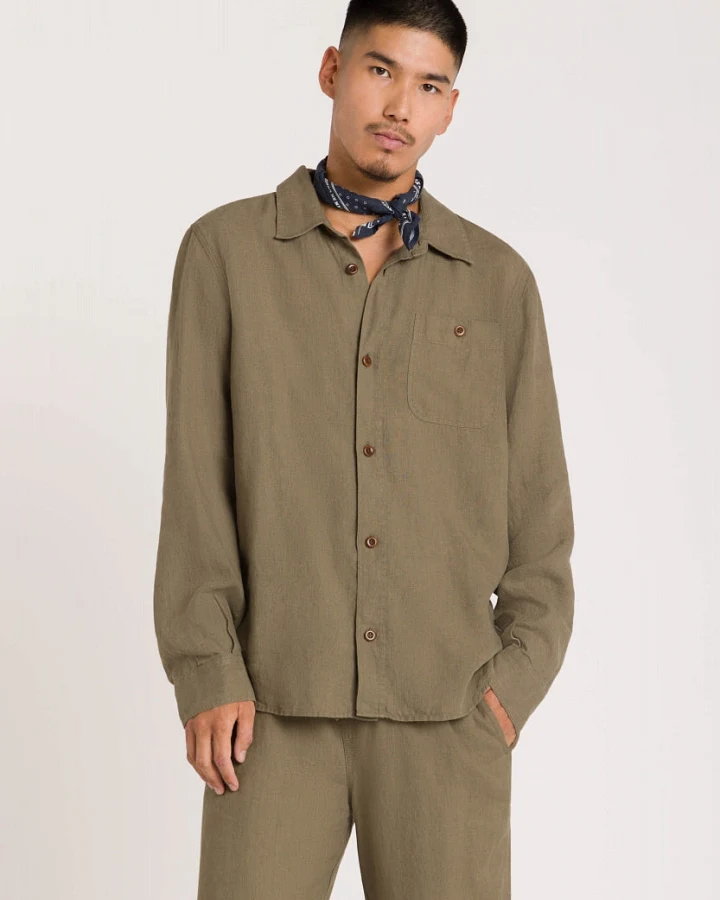 Kings of Indigo Herren vegan Shirt Juntoku Bungee Cord Grün