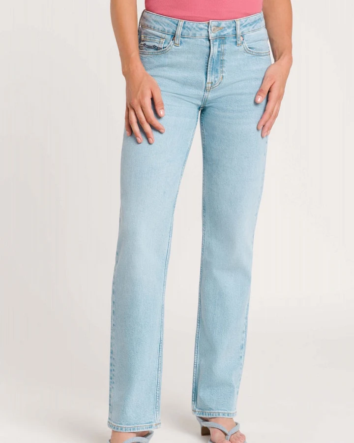Kings of Indigo Damen vegan Jeans Emiko Sander Super Light Washed Blau