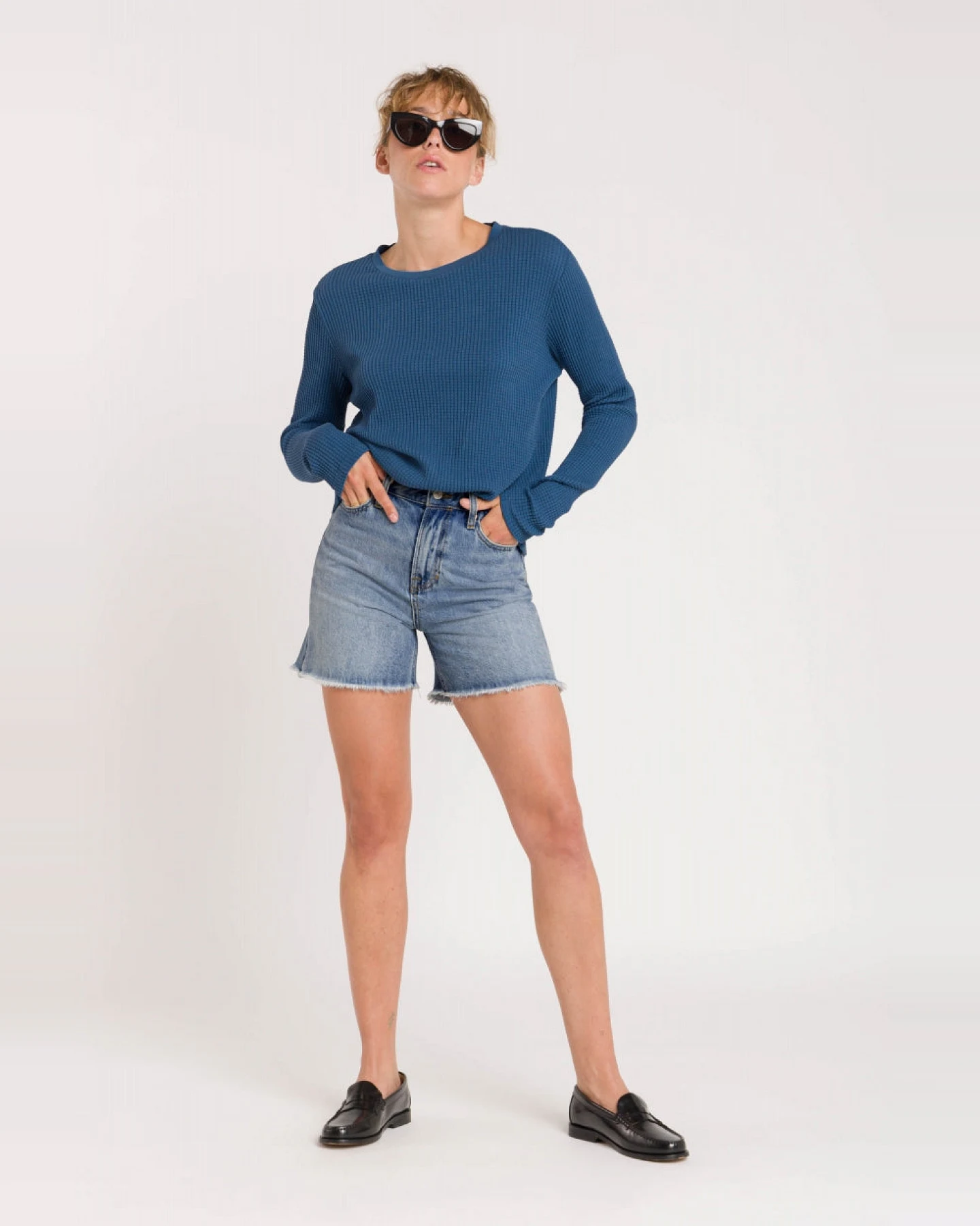 Kings of Indigo Damen vegan Shorts Liora Washed Blau Reef Super Light – Ansicht 2