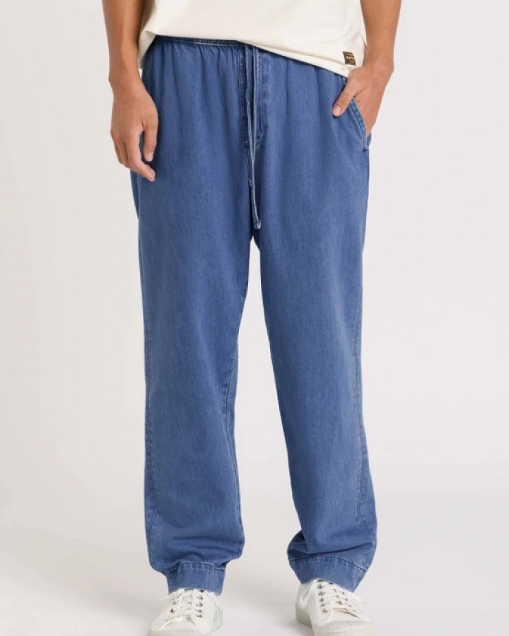 Kings of Indigo Herren vegan Hose Martin Quennell Mid Washed Blau