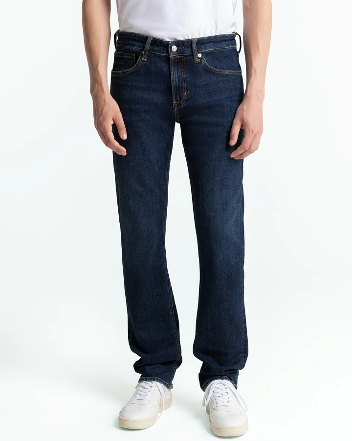 Kings of Indigo Herren vegan Jeans Ryan Clean Medium Washed Navy