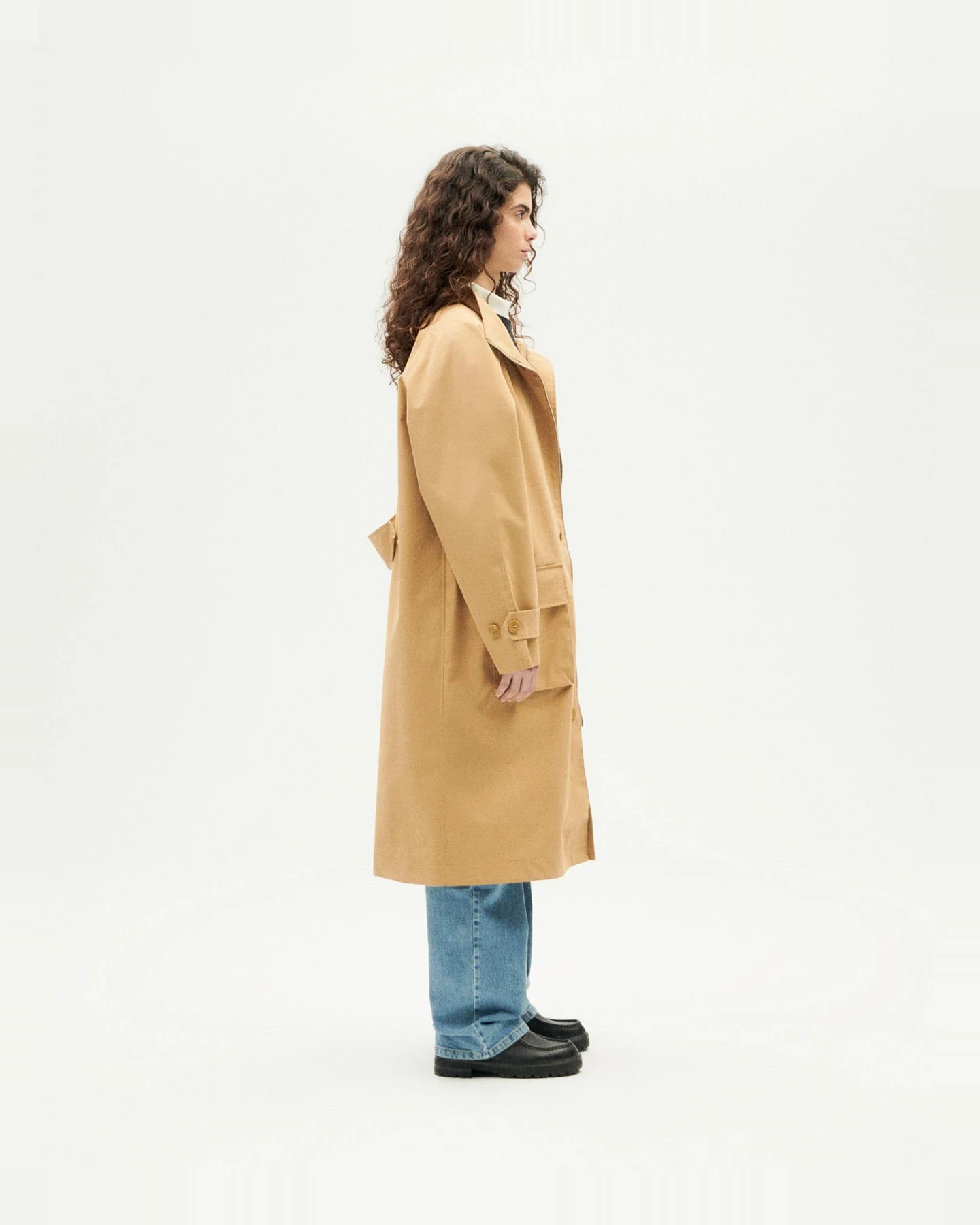 Thinking MU Damen vegan Jacke Unisex Riley Beige – Ansicht 2