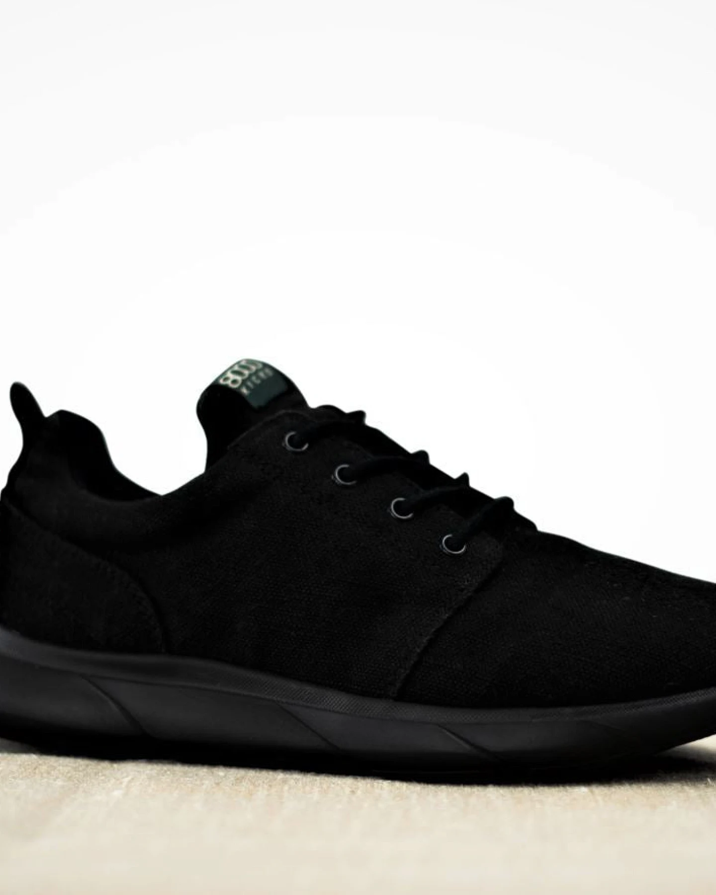 8000kicks EU Herren vegan Sneaker Explorer V2 Voll Schwarz – Ansicht 2