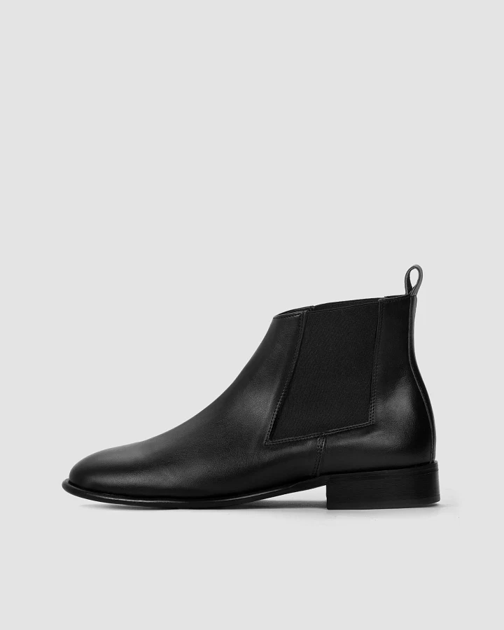 BOHEMA Damen vegan Chelsea Boots Flossy Schwarz