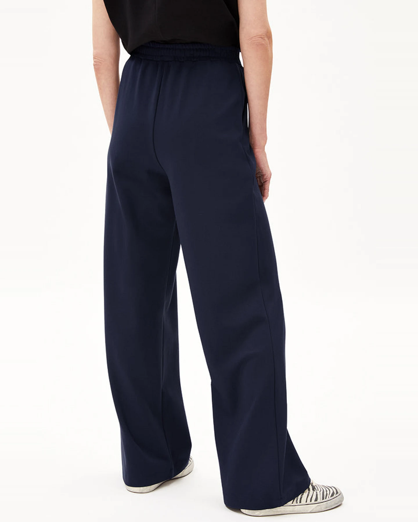 ARMEDANGELS Damen vegan Hose Himaari Night Sky Blue – Ansicht 2