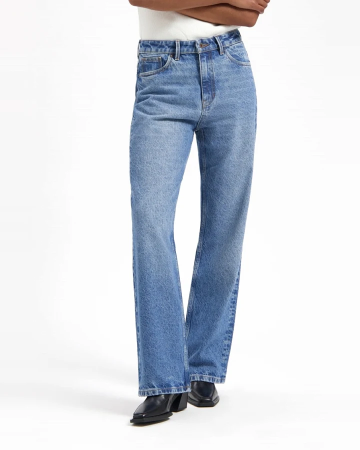 Kuyichi Damen vegan Jeans Izabella Straight Old Blue