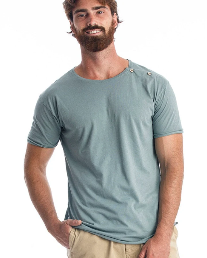 RAVENS VIEW IBIZA Herren vegan Tee Egan Knopf Chinois Grün