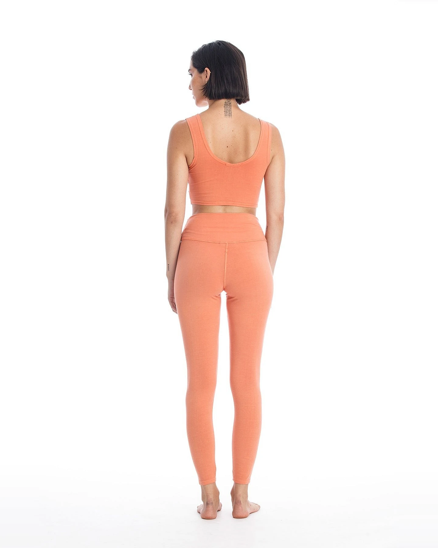 RAVENS VIEW IBIZA Damen vegan Yoga Top Aprikose – Ansicht 2